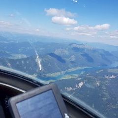 Flugwegposition um 12:59:07: Aufgenommen in der Nähe von Gemeinde Gitschtal, Gitschtal, Österreich in 2659 Meter